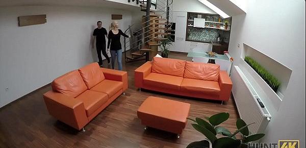 HUNT4K. Chick trennt sich von BF und wird von einem reichen Fremden gefickt